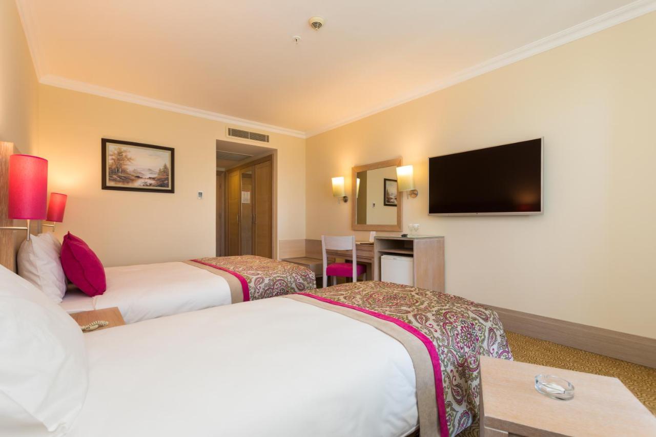 Orange County Belek Family Only Room photo